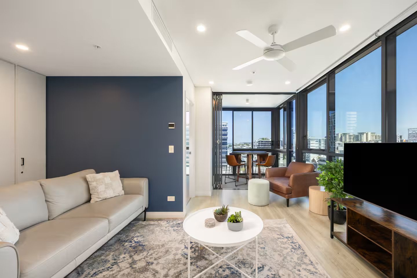 Beautiful 2 bedroom apartment in Fortitude Valley, Australia - main photo