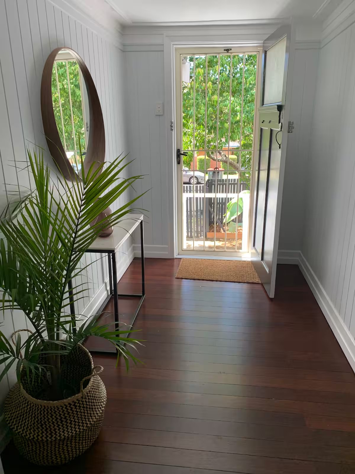 Charming 1920 4BR freestanding Plantation Qldr. photo 2