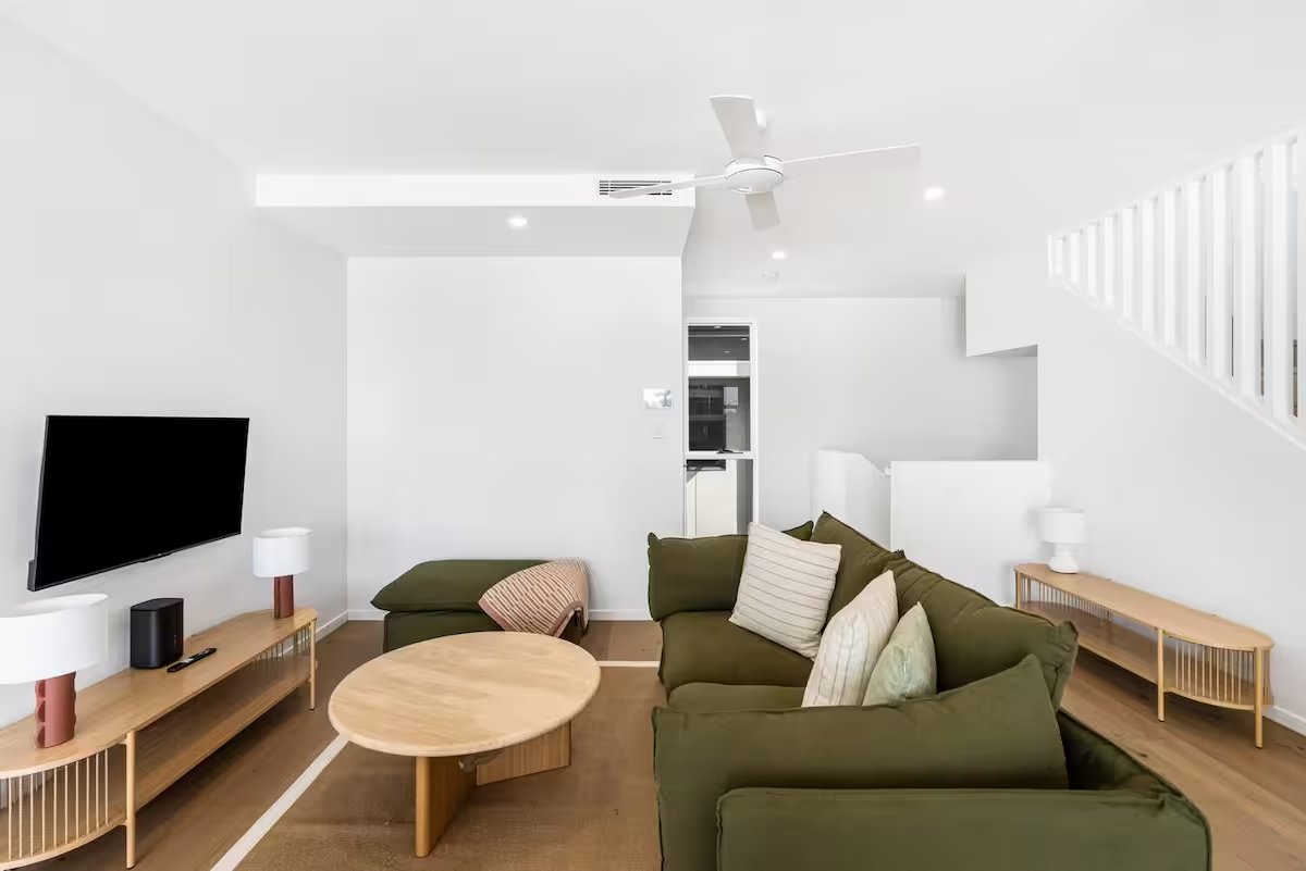 Burleigh Heads Luxury Townhouse