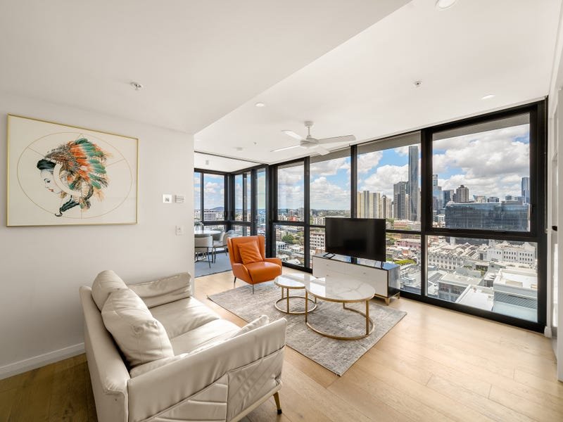 Furnished 2-Bed Apartment — Fortitude Valley | Panoramic City & River Views, Resort Amenities