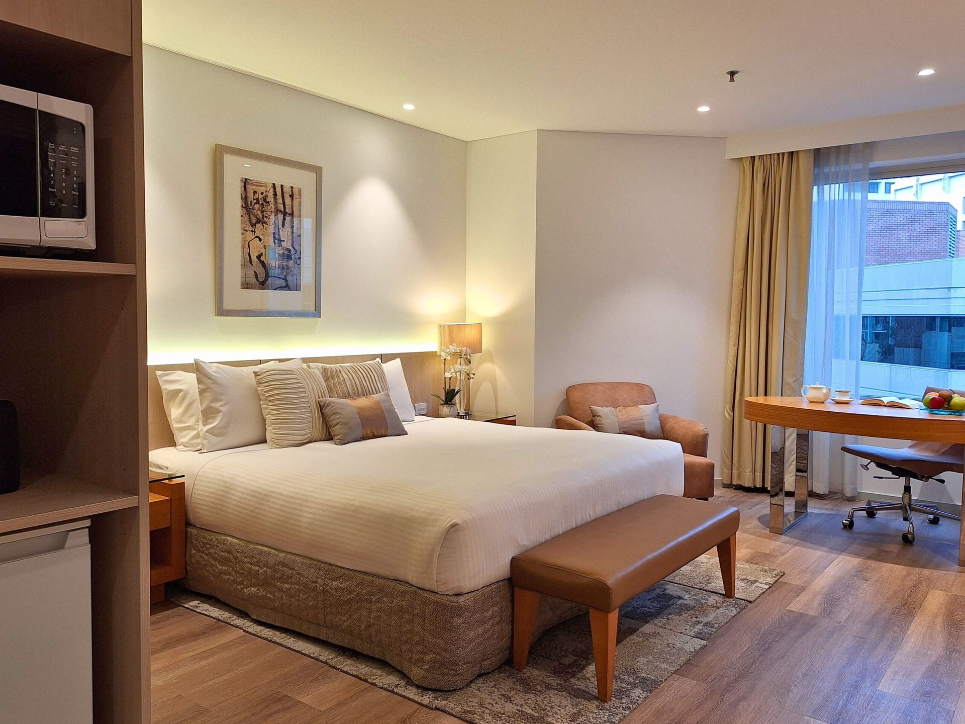 Studio Apartment | Perth CBD | Fully Furnished with City Views photo 4