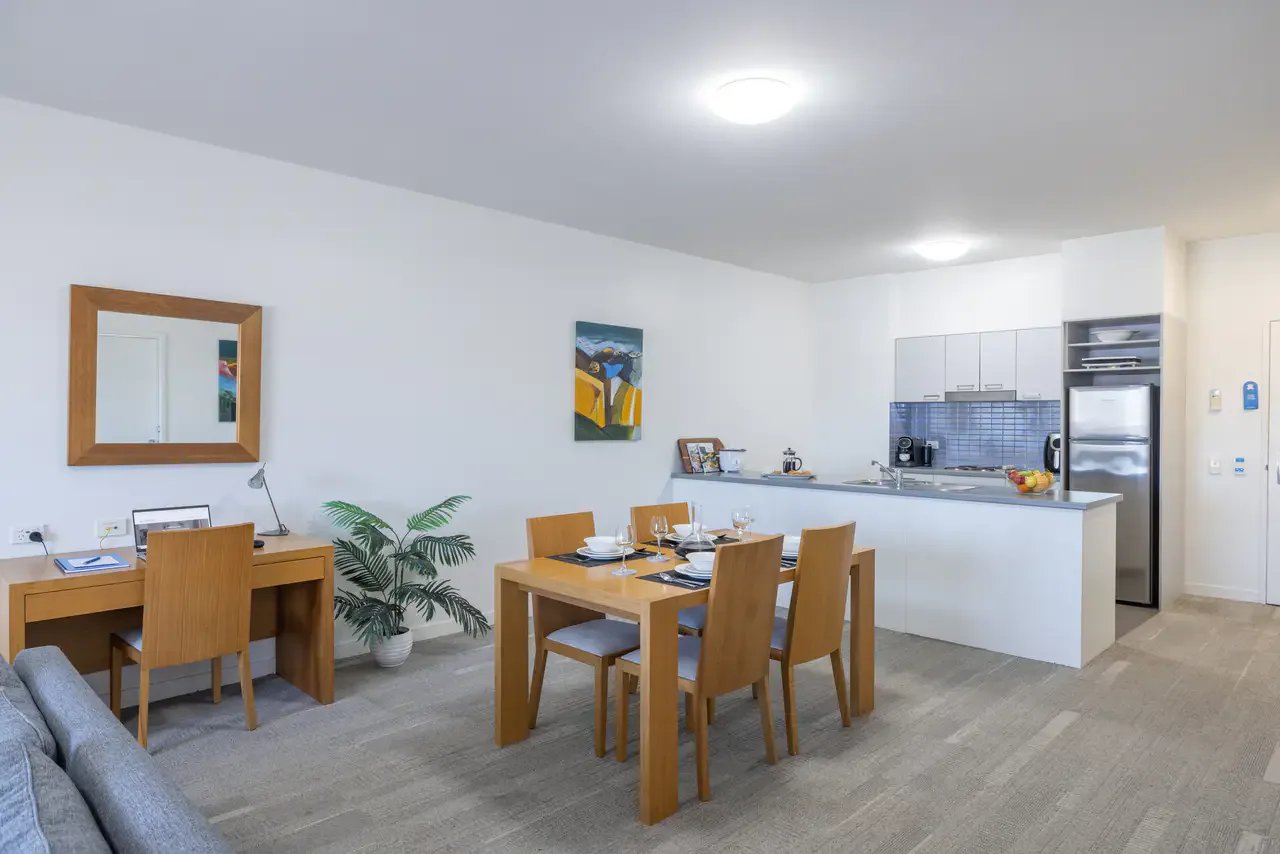 Two-Bedroom Apartment — Mackay | 2 Bathrooms, Full Kitchen, Sleeps 4