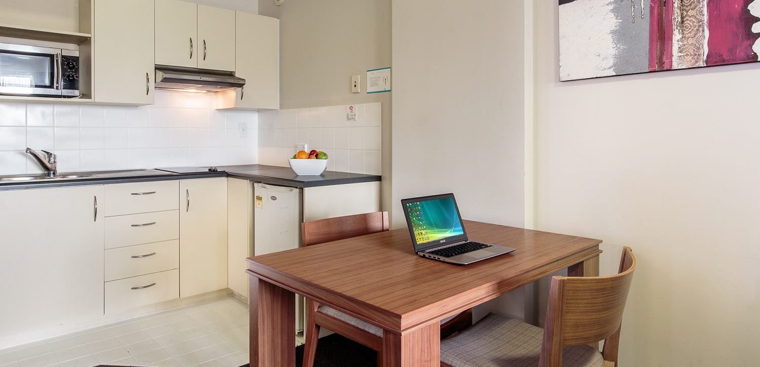 Spacious One-Bedroom Apartment in Fortitude Valley | Full Kitchen, In-Room Laundry & City Access photo 5