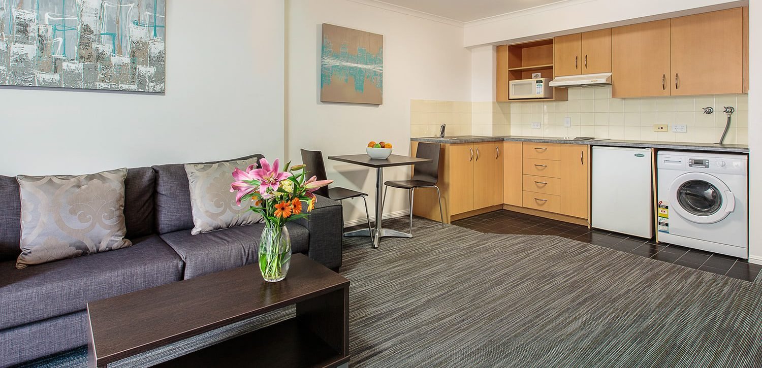 Spacious One-Bedroom Apartment in Fortitude Valley | Full Kitchen, In-Room Laundry & City Access photo 2