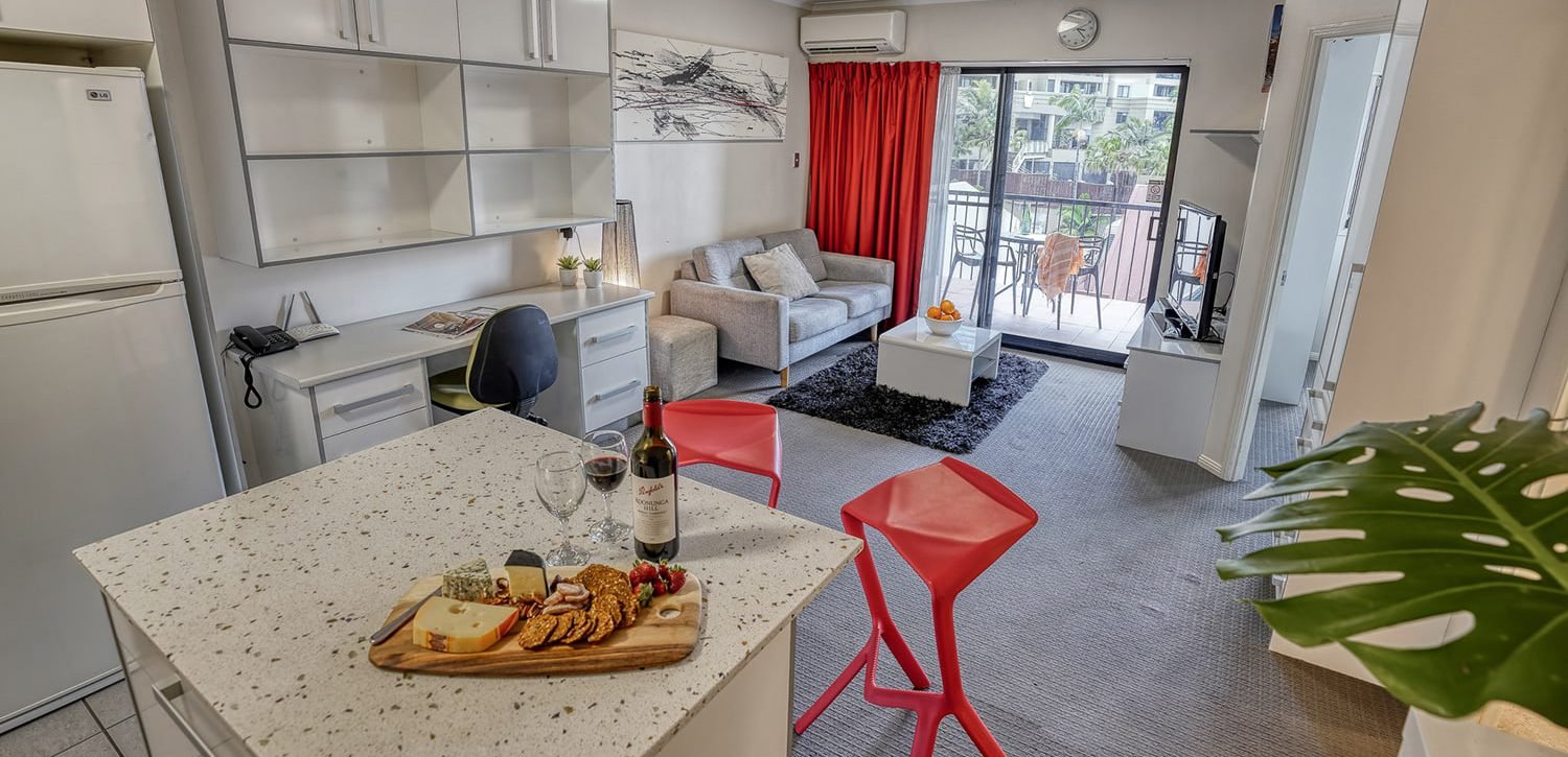 Renovated One-Bedroom Deluxe in Fortitude Valley | Modern Finishes, In-Room Laundry & Premium Space photo 3