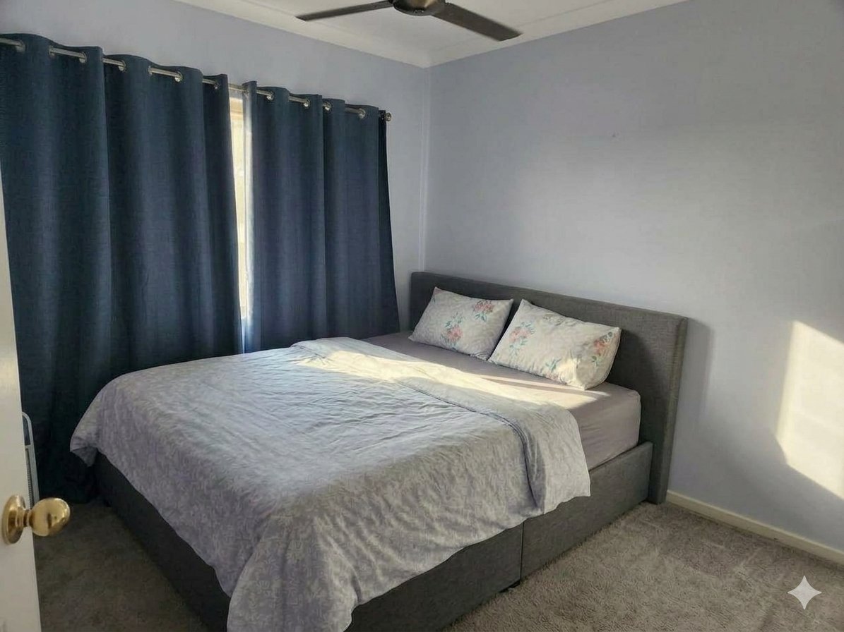 Peaceful Forest Lake Room with Easy Transit photo 5