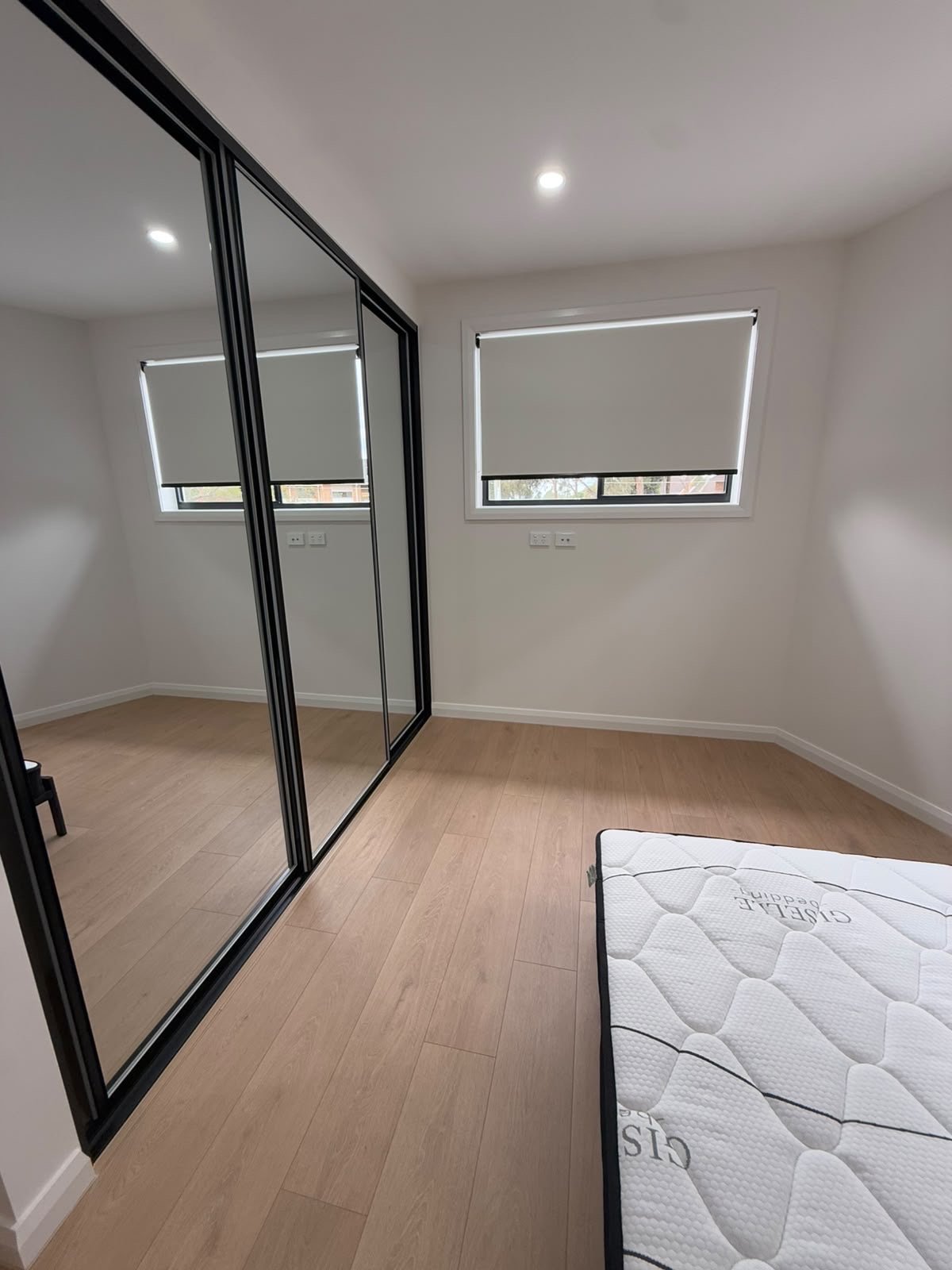Merrylands — Modern Townhouse photo 5