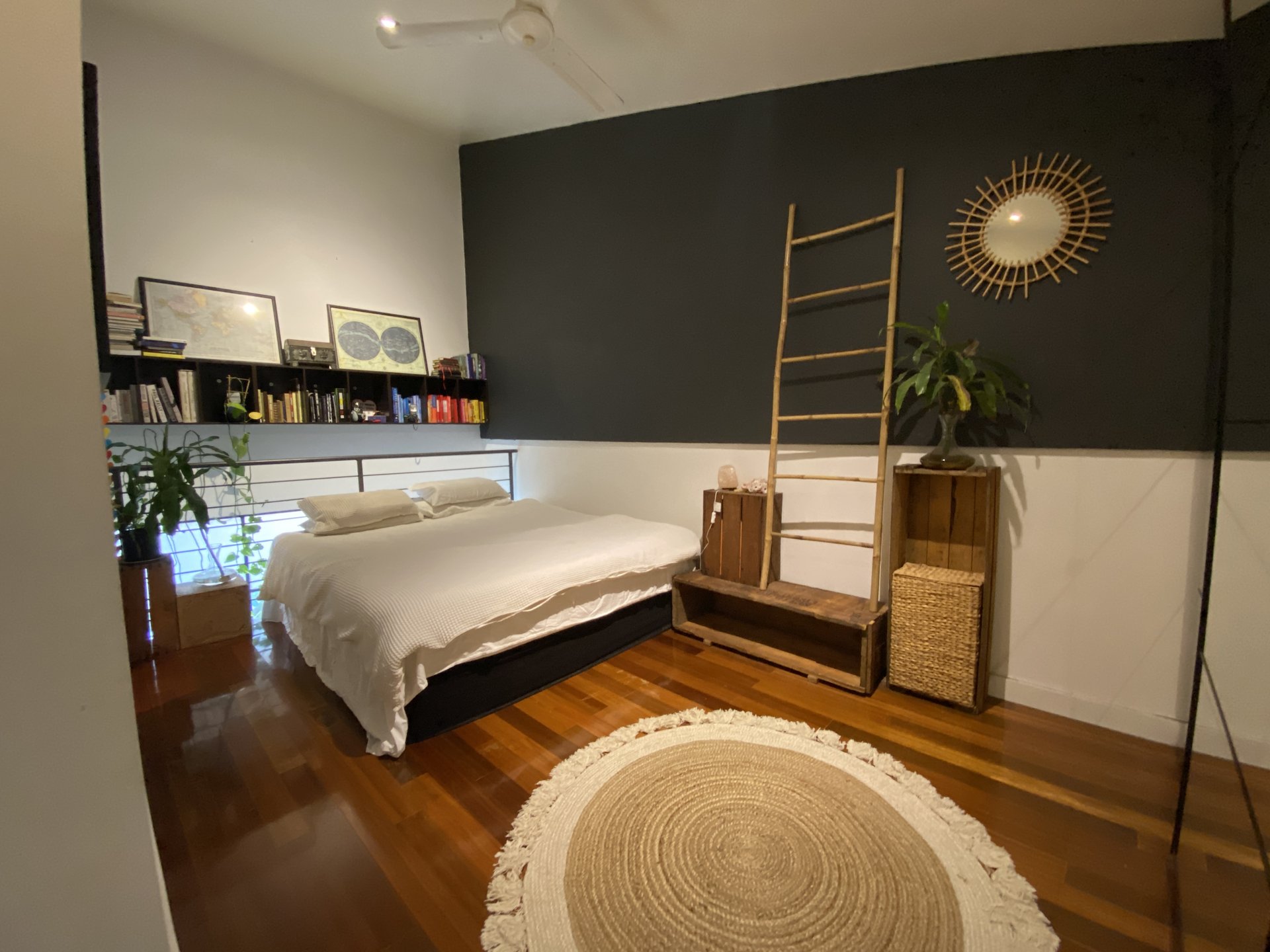 Fully Furnished 1 BDR apartment, Walk to Everything in Freo photo 5