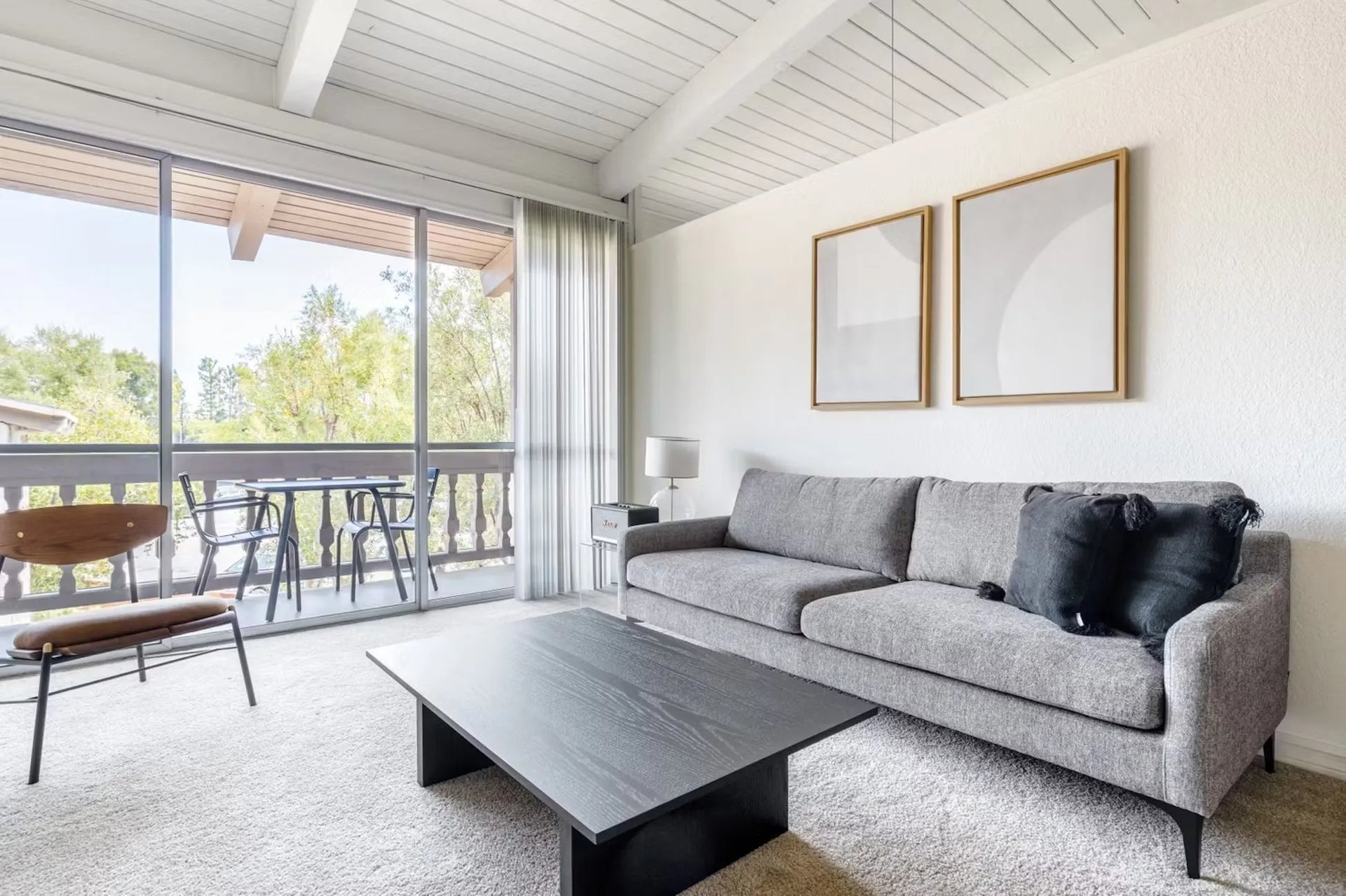 Modern Apartment in the Heart of Melbourne photo 4