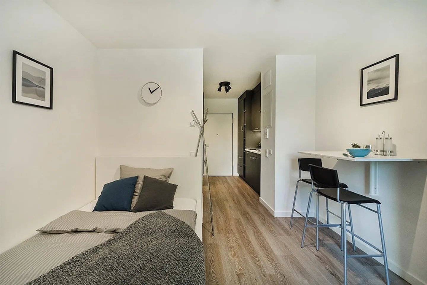 Studio in the heart of Adelaide CBD