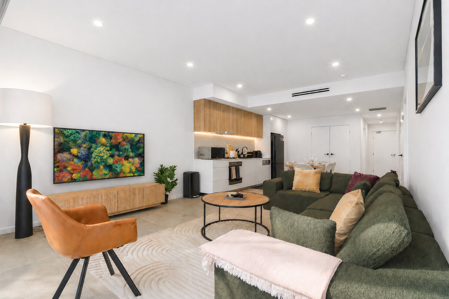 Mascot Oasis | Pet-Friendly + 2x Parking + Airport