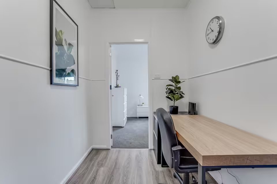 Bright and airy 3 bedroom home in Thirlmere photo 3