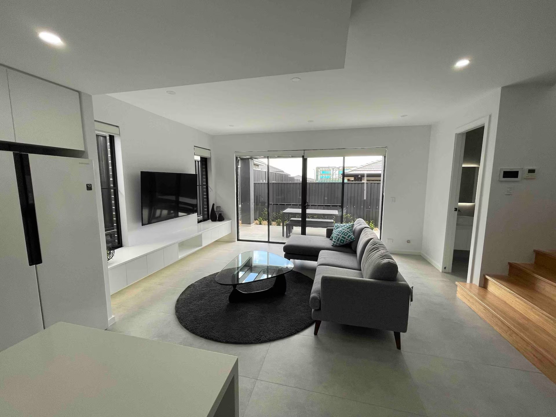Modern Family Home in Gregory Hills photo 3