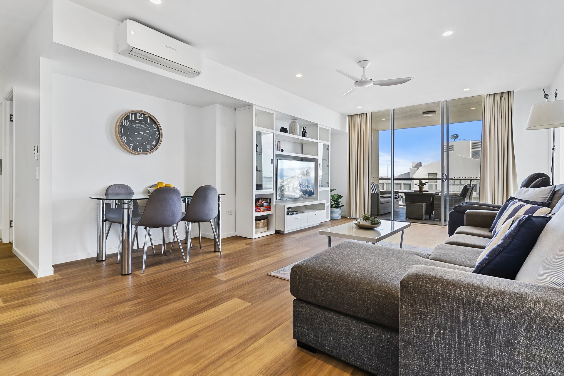 Kings Beach Apartment with Water Views photo 5