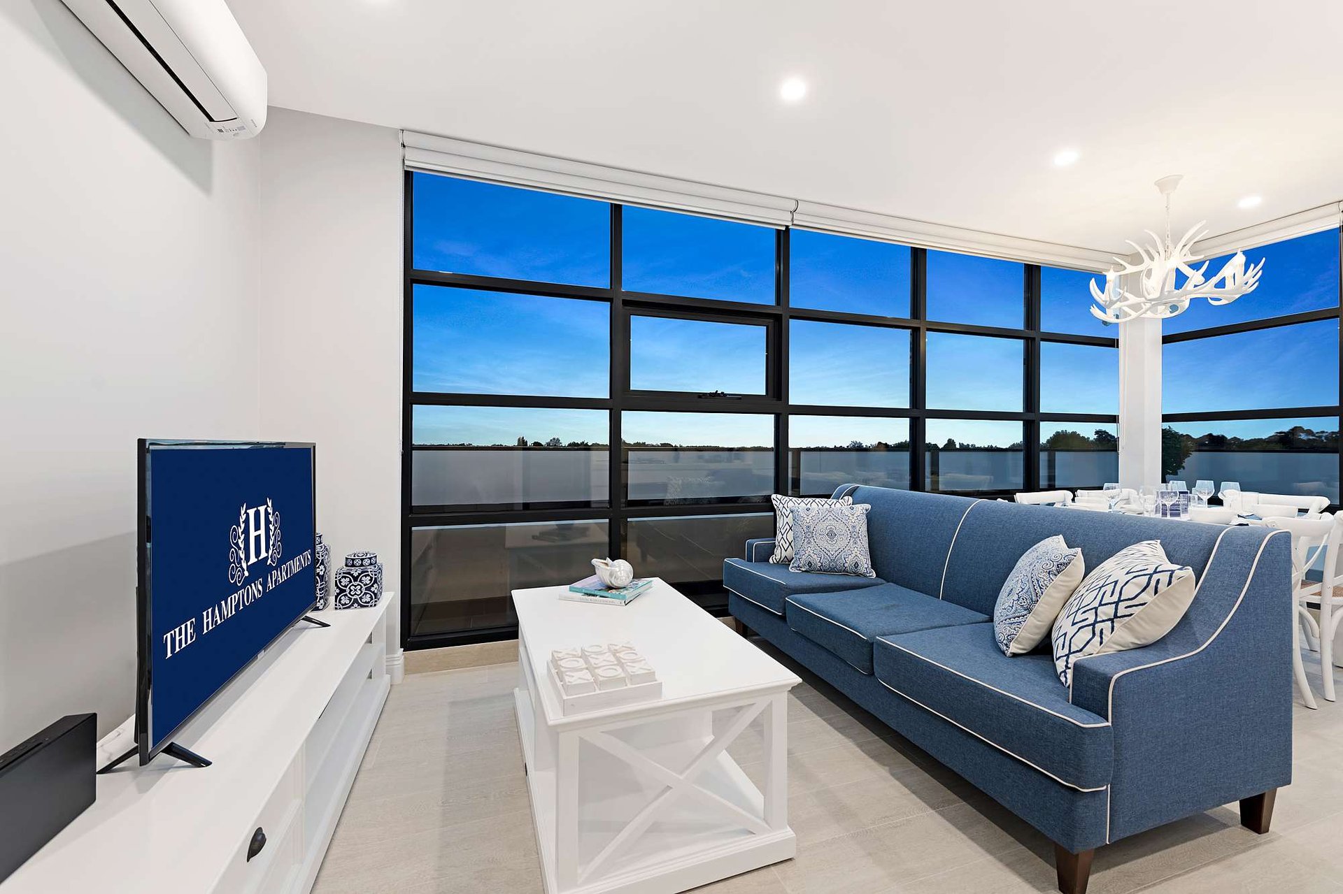 St Kilda Premier 2-Bed Apartment King Beds, Ensuite & Free Street Parking photo 4
