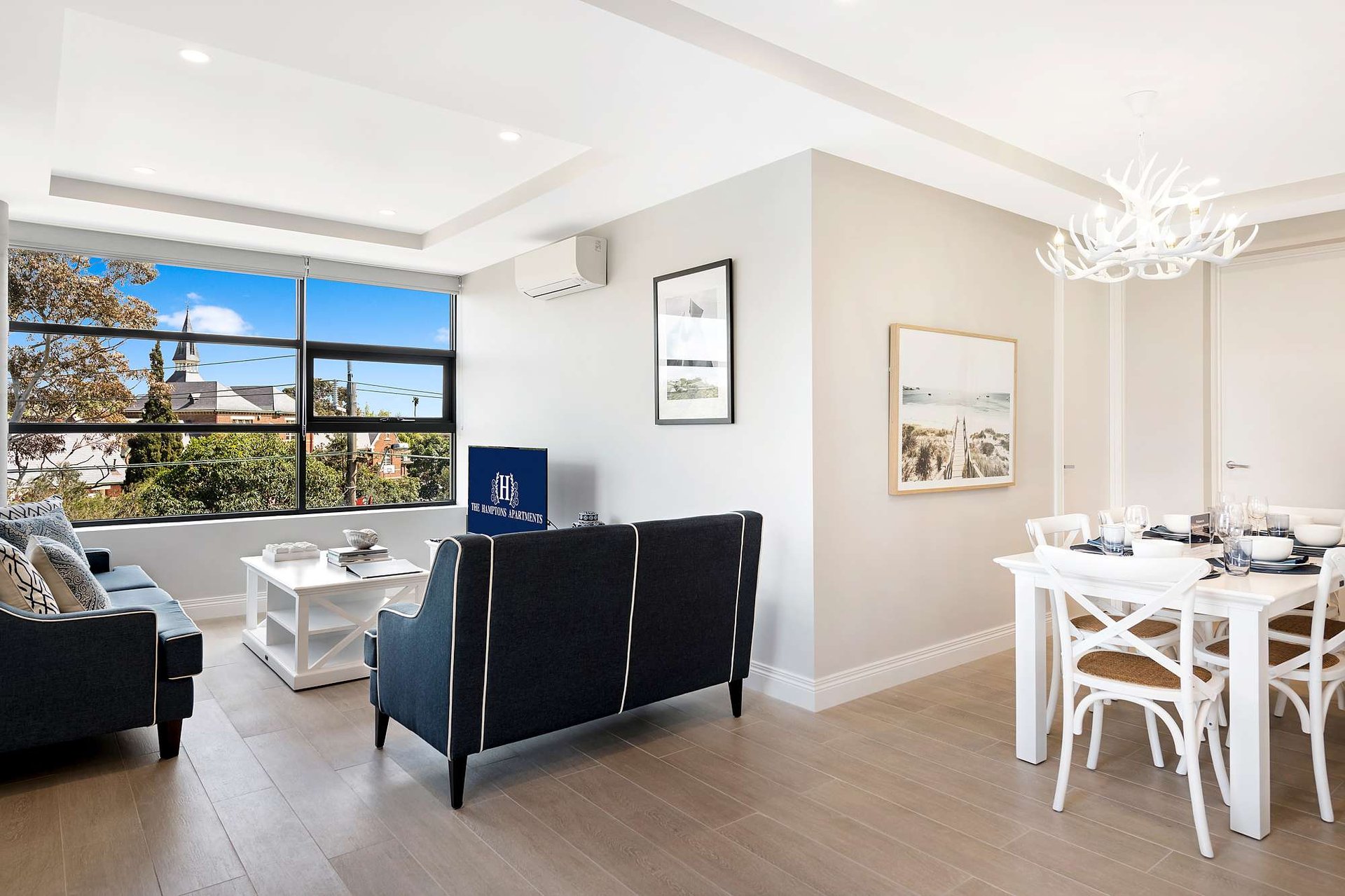 St Kilda Standard 2-Bed Apartment, Queen Beds, Powder Room & Free Street Parking photo 5