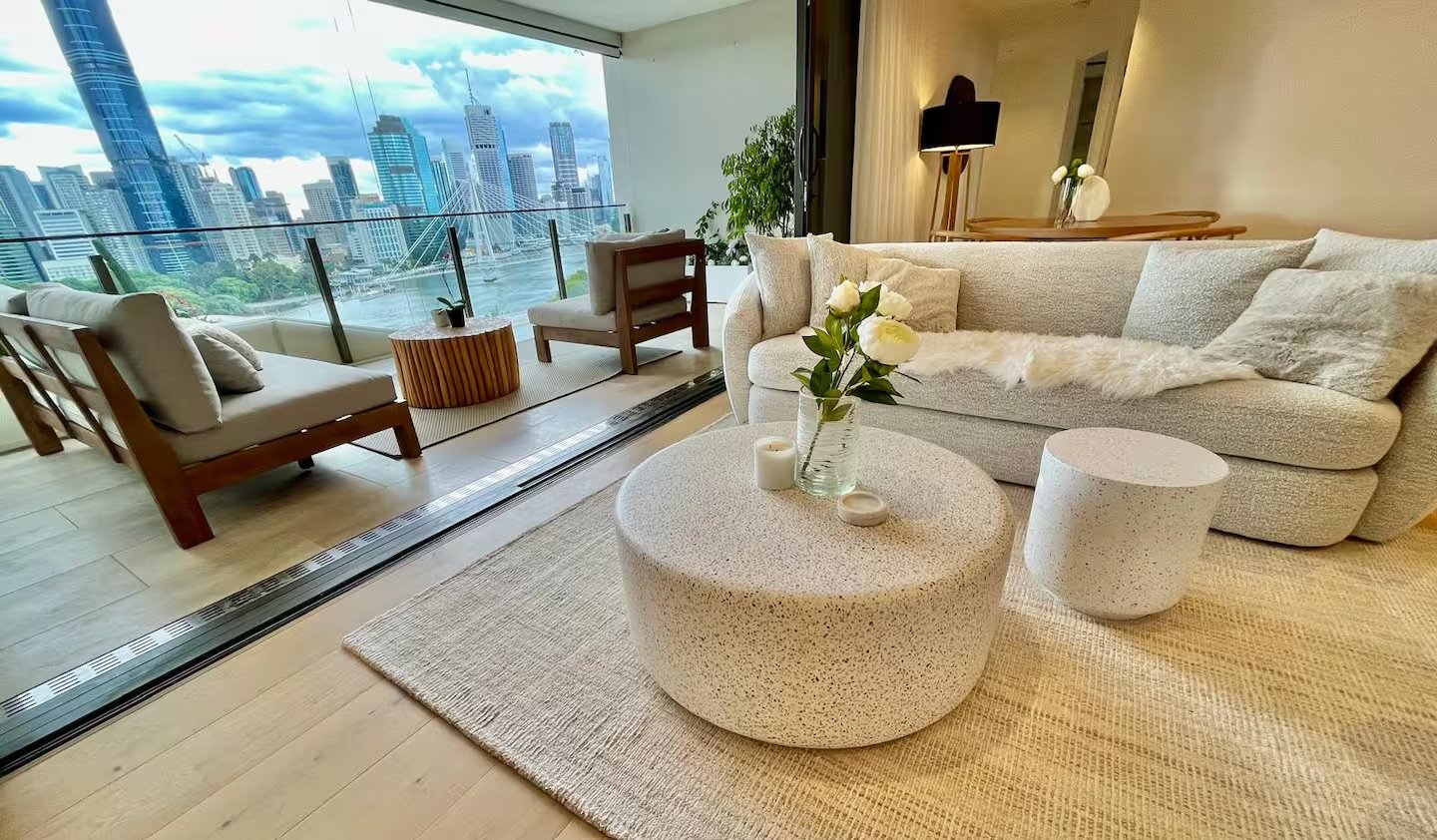 Luxury 2BR Apt, Pool, Parking, Skye Kangaroo Pt photo 3