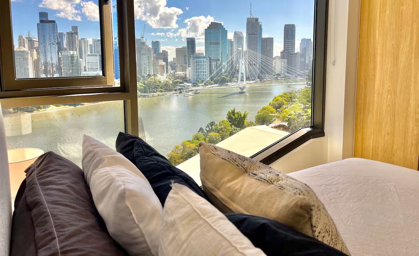 Luxury 2BR Apt, Pool, Parking, Skye Kangaroo Pt photo 5